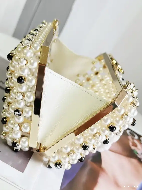 First Bag Ru EVENING BAG CHANEL 0511